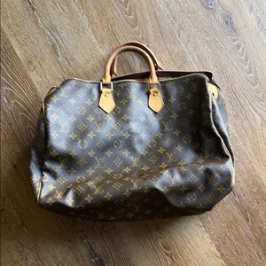 Louis Vuitton Speedy 30